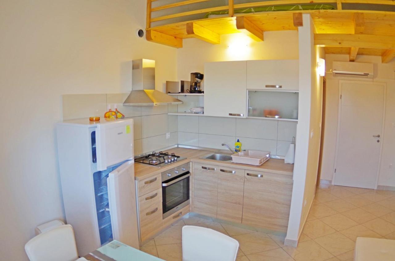 Holiday Apartments In House Sanja Rakalj Exteriör bild
